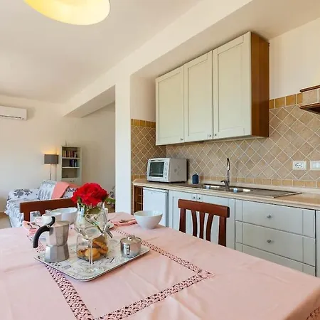 San Leo, - Ginestra Appartamento *
